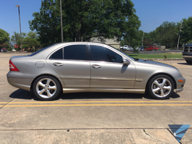2007 Mercedes Exterior Pass side